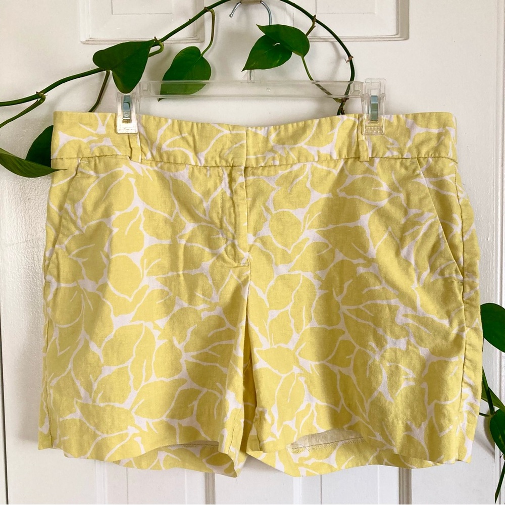 LOFT Yellow and White Floral Linen-Blend Shorts